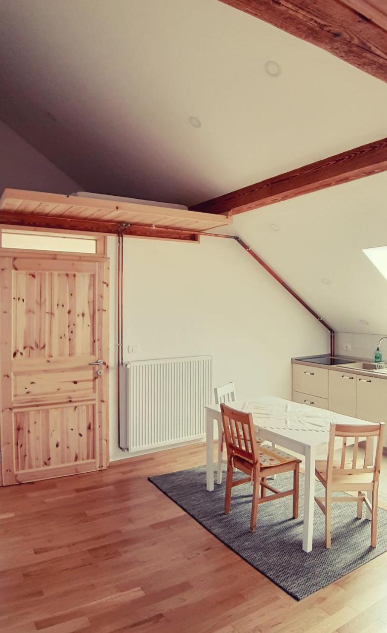 Prenocisca Angelin Hram, Tiny Apartments Markovec エクステリア 写真
